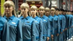 一代女机械人Harmony曾经成功研发出来